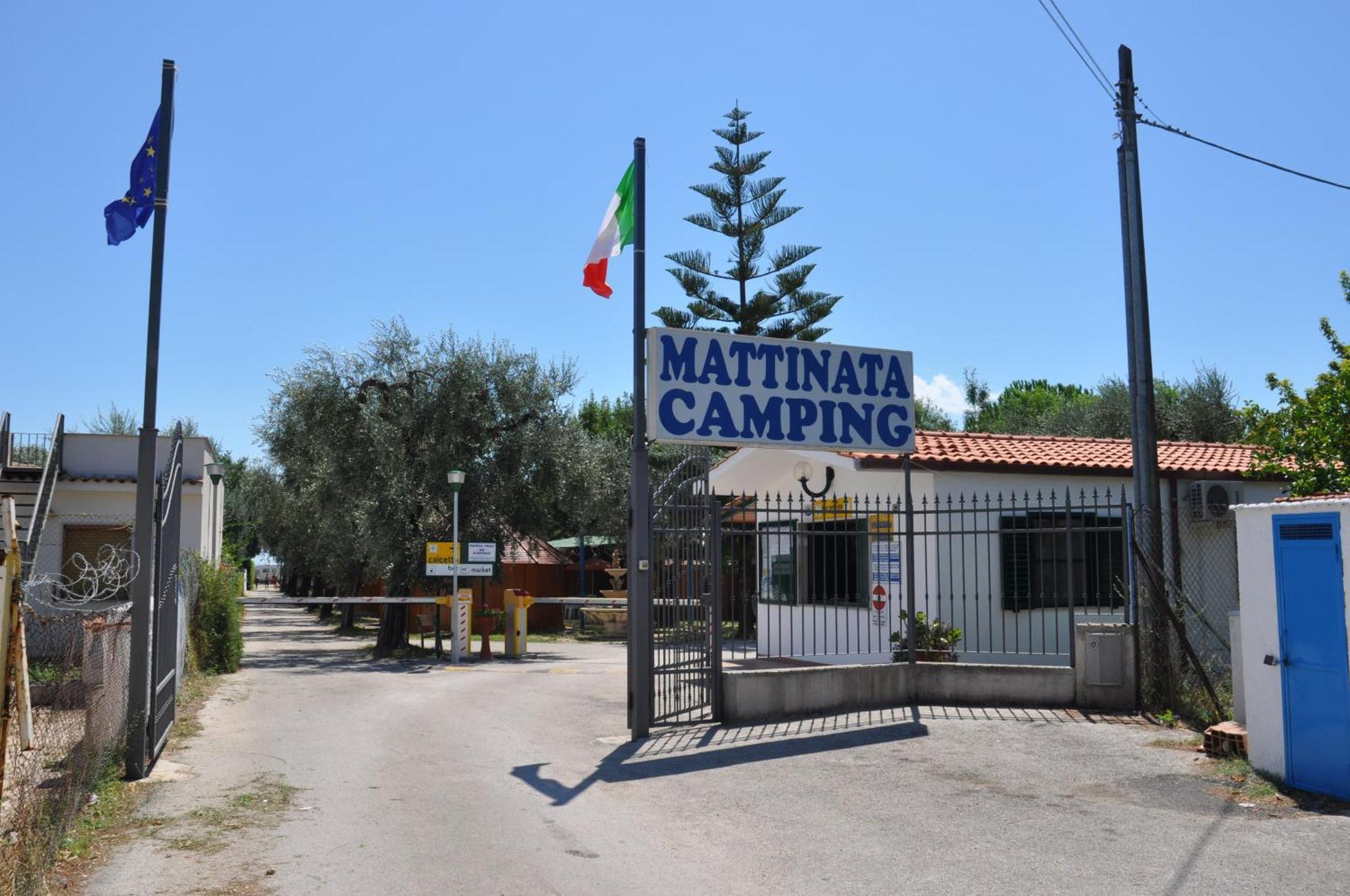 Mattinata Camping Екстер'єр фото
